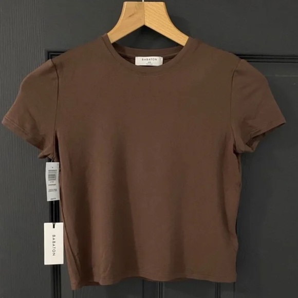 BNWT- Aritzia Babaton 'Everyday' T-Shirt Brown (XXS) - Picture 1 of 5